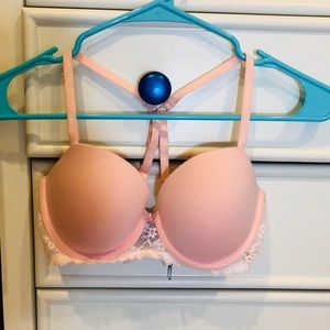 Lace accented T-shirt bra